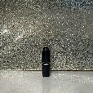 MAC Retro Matte Lipstick Relentlessly Red